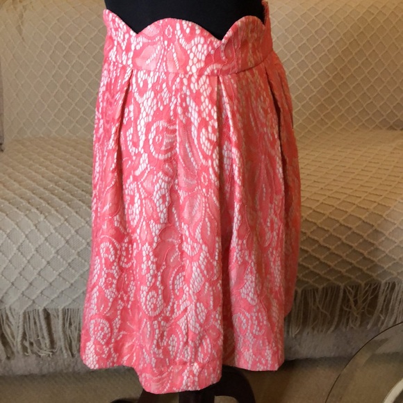 Blue Rain Coral Lace Skirt - L - Picture 2 of 12